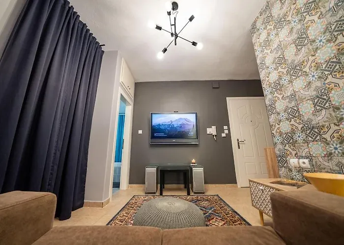 Apartamento Hideaway For 2 By Filos Inc *